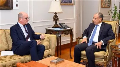وزير «الخارجية» يبحث زيادة حجم عمليات ومشروعات «الأوروبي لإعادة الإعمار» في مصر