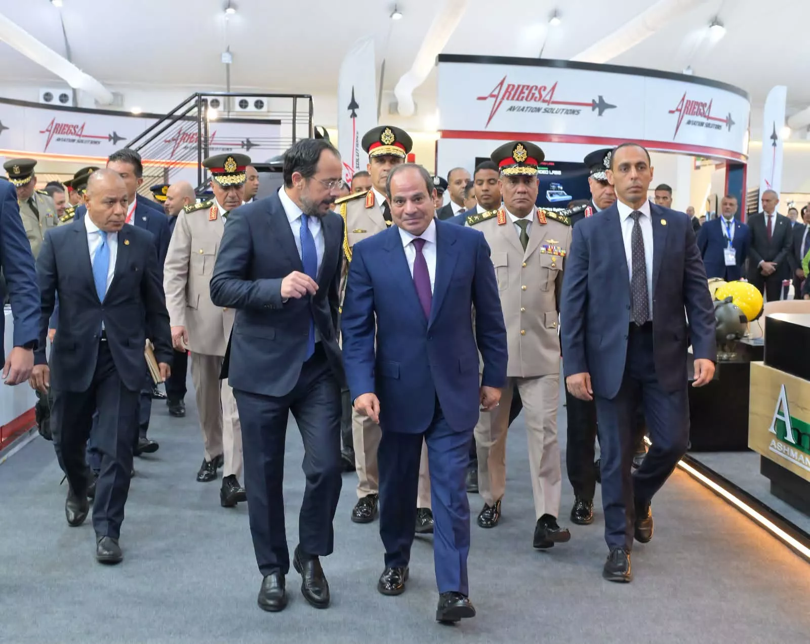 الرئيس السيسي يفتتح معرض العلمين الدولي للطيران والفضاء 2026
