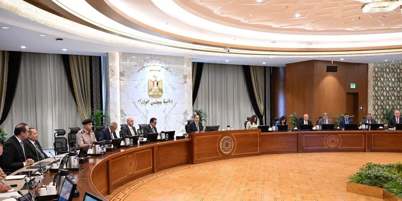 مدبولي يتابع الموقف التنفيذي للمبادرة الرئاسية حياة كريمة