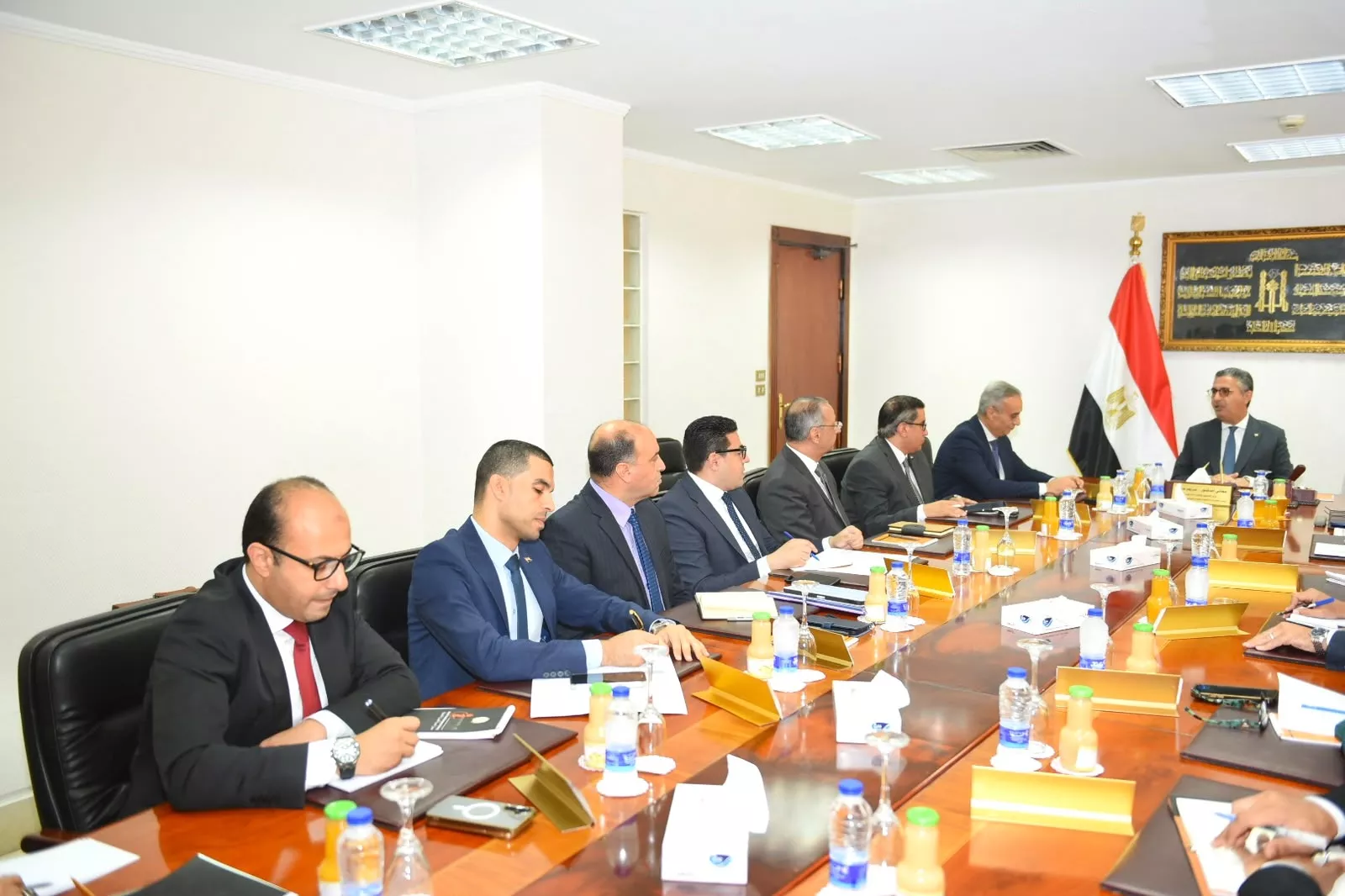 وزير التموين يترأس غرفة عمليات متابعة تنفيذ مبادرة خفض أسعار السلع