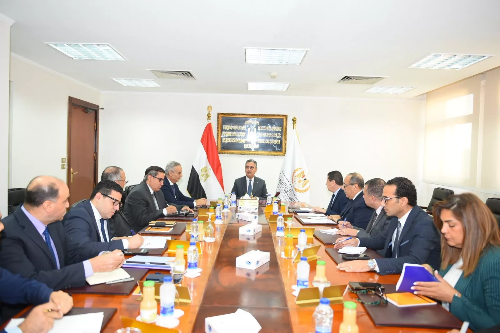 وزير التموين يترأس غرفة عمليات متابعة تنفيذ مبادرة خفض أسعار السلع