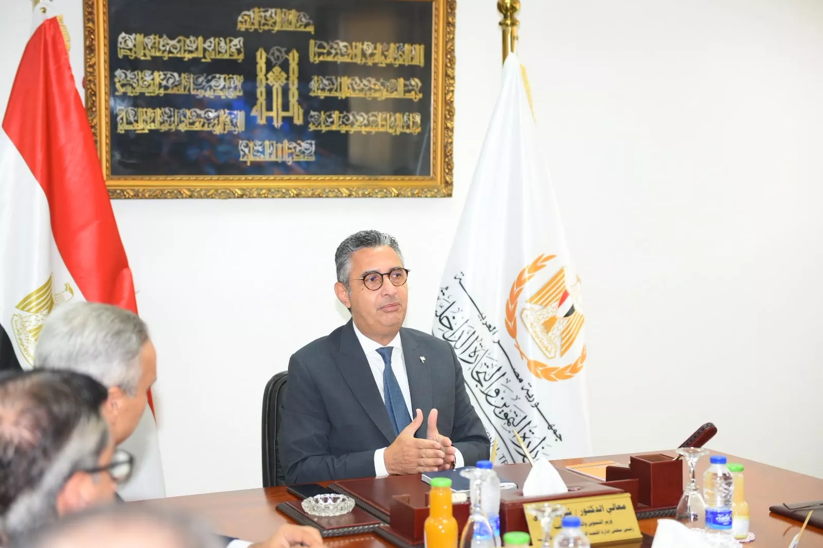 وزير التموين يترأس غرفة عمليات متابعة تنفيذ مبادرة خفض أسعار السلع