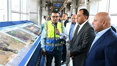 مدبولي يتفقد المرحلة الثانية من مشروع الأتوبيس الترددي «BRT»
