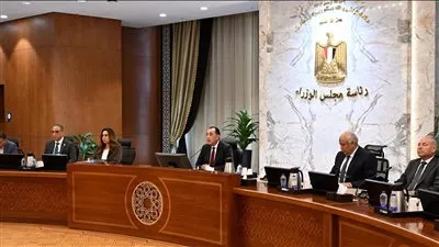 رئيس الوزراء يوجه المحافظين بالتوسع في إقامة المعارض والأسواق خلال المواسم والأعياد