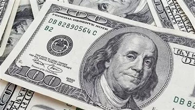الدولار يتجاوز 52 جنيهًا في البنوك المصرية لأول مرة منذ 3 أشهر