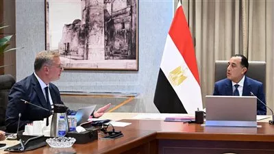 «البترول» تستهدف إضافة 250 مليون قدم مكعب غاز يوميًا من حقلي «ظهر» و«غرب مينا»