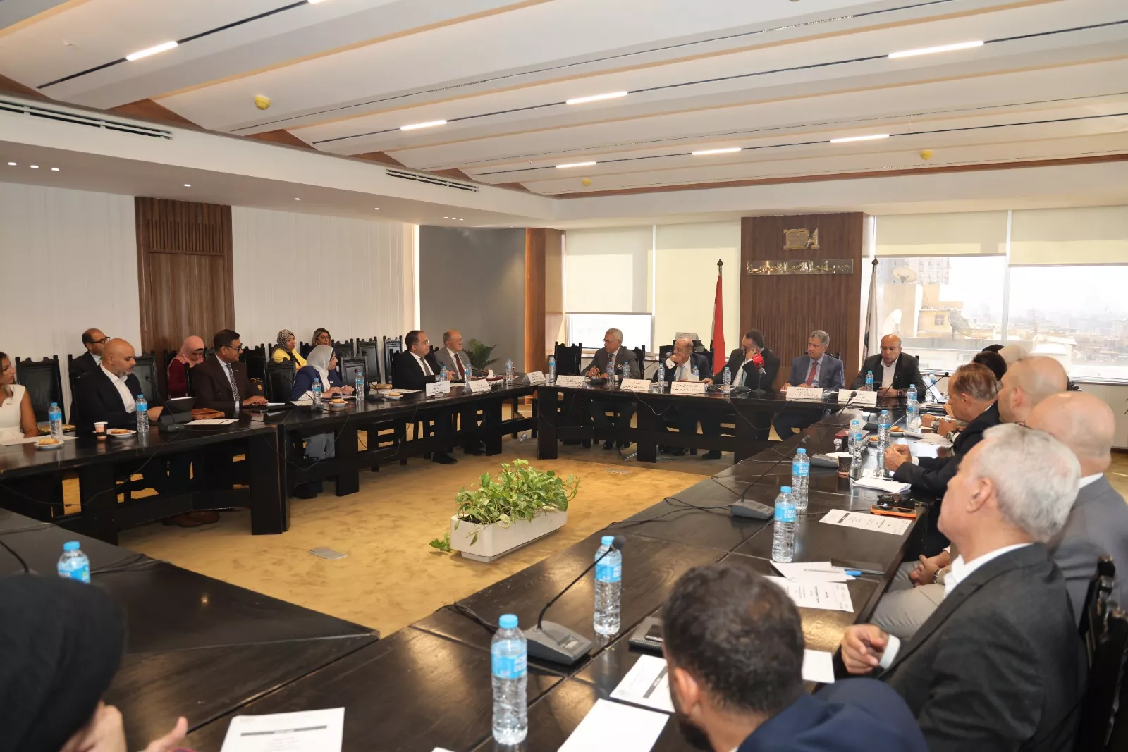 اجتماع بين EBA ورئيس البورصة المصرية حول أداء سوق الأوراق المالية