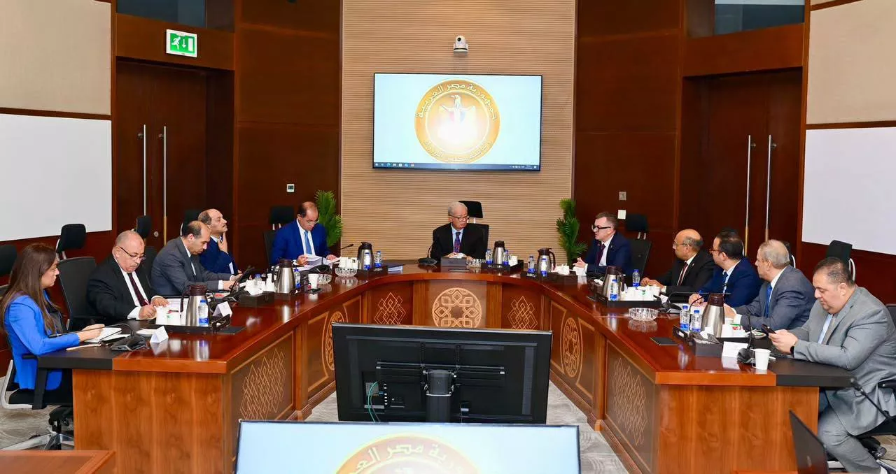 اجتماع لمتابعة جهود بدء تطبيق موازنة البرامج والأداء 