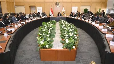 إطلاق وتسليم أول روبوت صناعي مصري بتكنولوجيا محلية