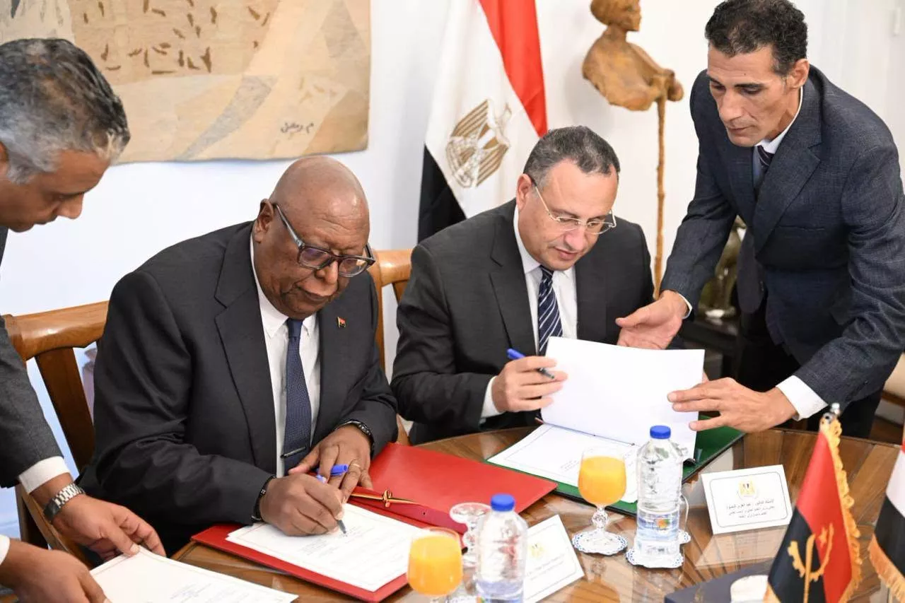 القائم بأعمال وزير الثقافة يستقبل وزير الثقافة الأنجولي