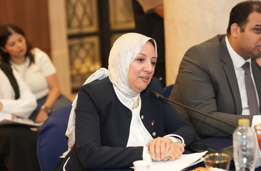 البورصة المصرية ومجموعة بورصة لندن تعقدان مائدة مستديرة