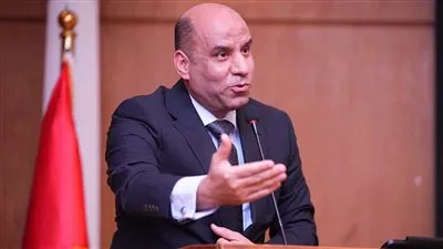 وزارة «العمل» تعلن توفير 958 وظيفة جديدة في 12 محافظة