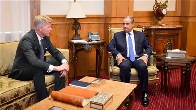 وزير «الخارجية» يبحث آخر تطورات الأوضاع في اليمن