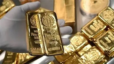 الذهب قرب أدنى مستوى في 7 أسابيع قبل بيانات أمريكية