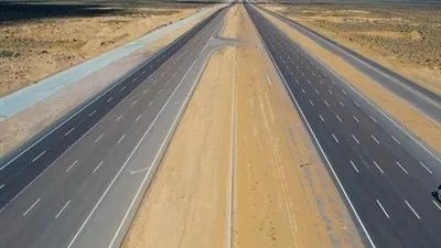 زيادة رسم مرور السيارات على طريق «وادي النطرون - العلمين»