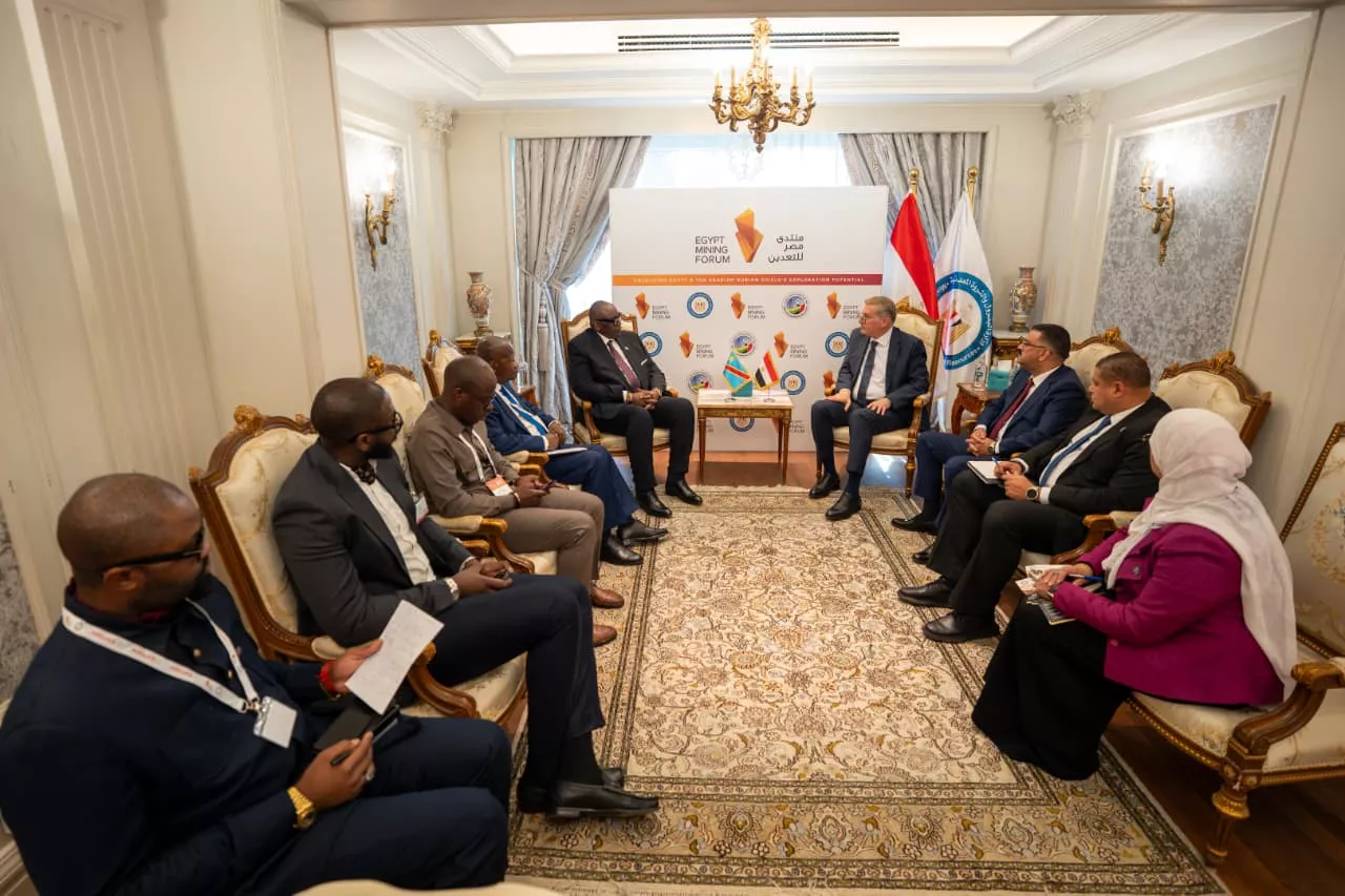 وزير البترول يلتقي وزير المناجم بجمهورية الكونغو الديمقراطية