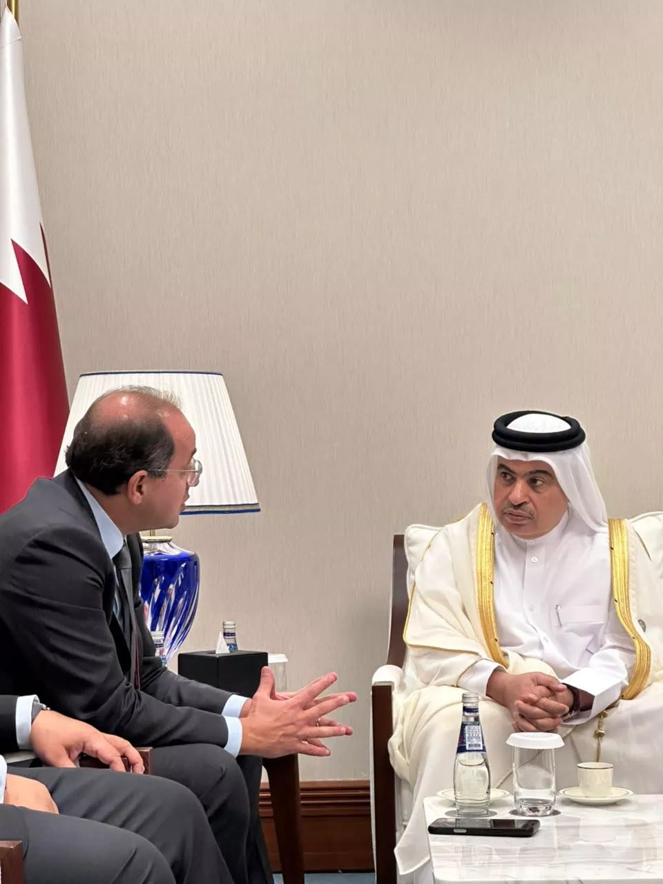 وزير المالية يلتقي نظيره القطري 