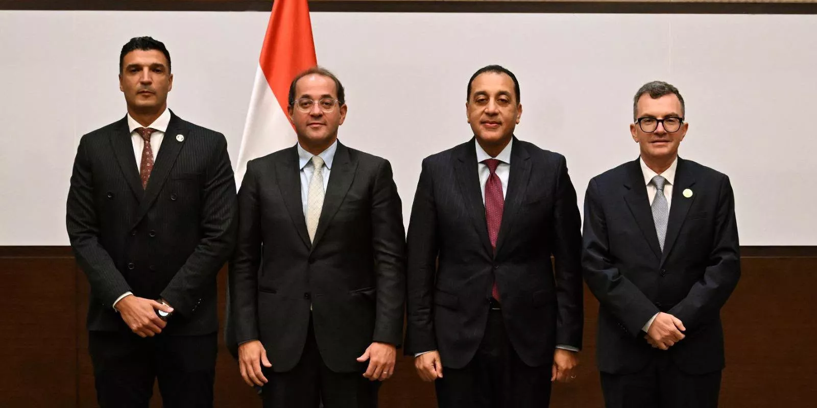 توقيع اتفاقية تسوية المديونية المستحقة لبنك الاستثمار القومي