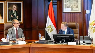 محافظ البنك المركزي يبحث سبل التعاون المشترك مع مؤسسة التمويل الدولية