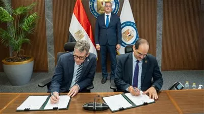توقيع اتفاقية للبحث عن البترول والغاز بالبحر المتوسط باستثمارات 88 مليون دولار