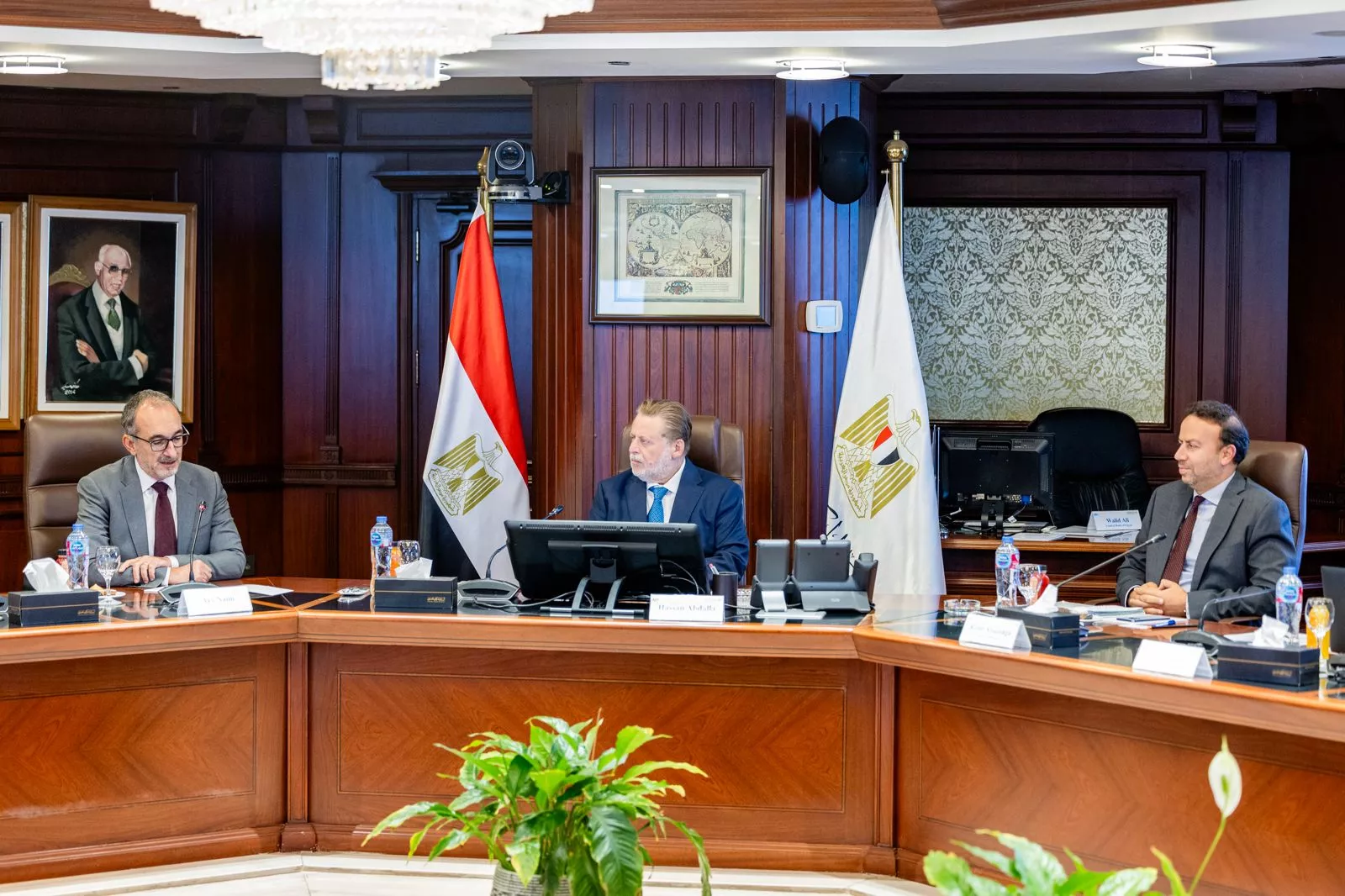 حسن عبد الله يجتمع مع مدير مؤسسة التمويل الدولية