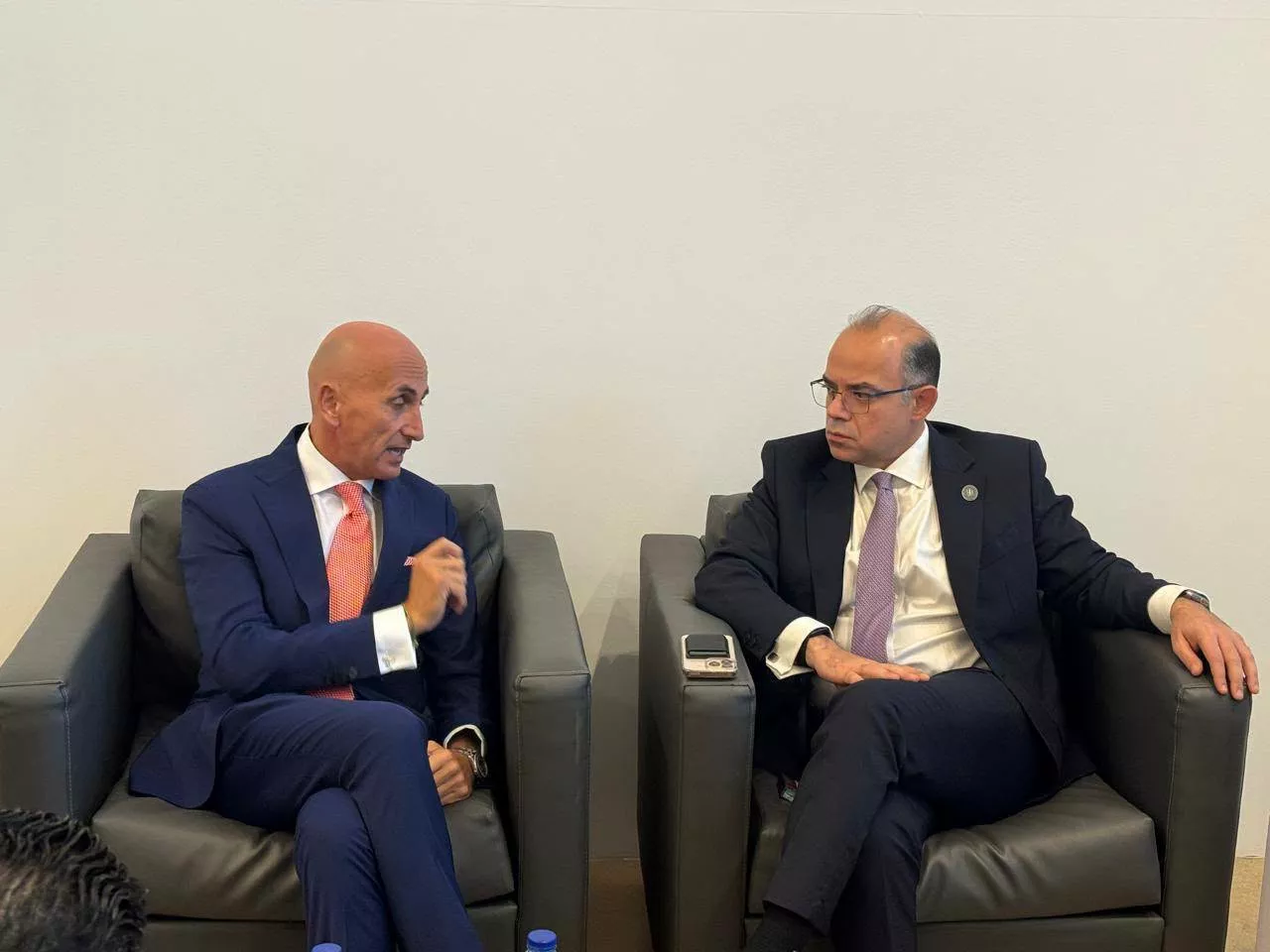 وزير الاستثمار يجتمع مع رئيس قطاع الشرق الأوسط بوكالة SACE الإيطالية