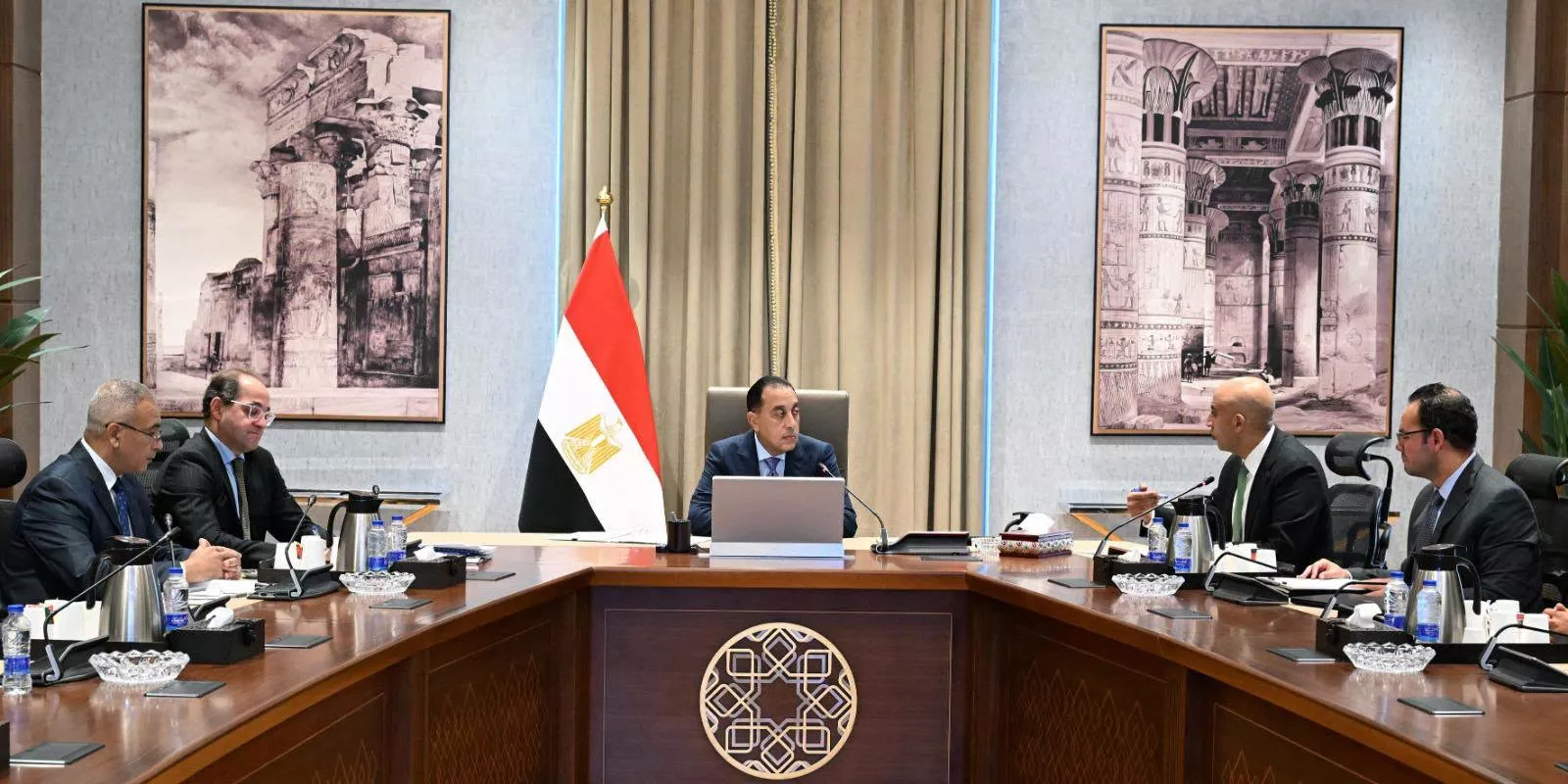 رئيس الوزراء يستعرض الحوافز المستدامة لتشجيع القطاع الخاص على إدارة مدارس التكنولوجيا التطبيقية 