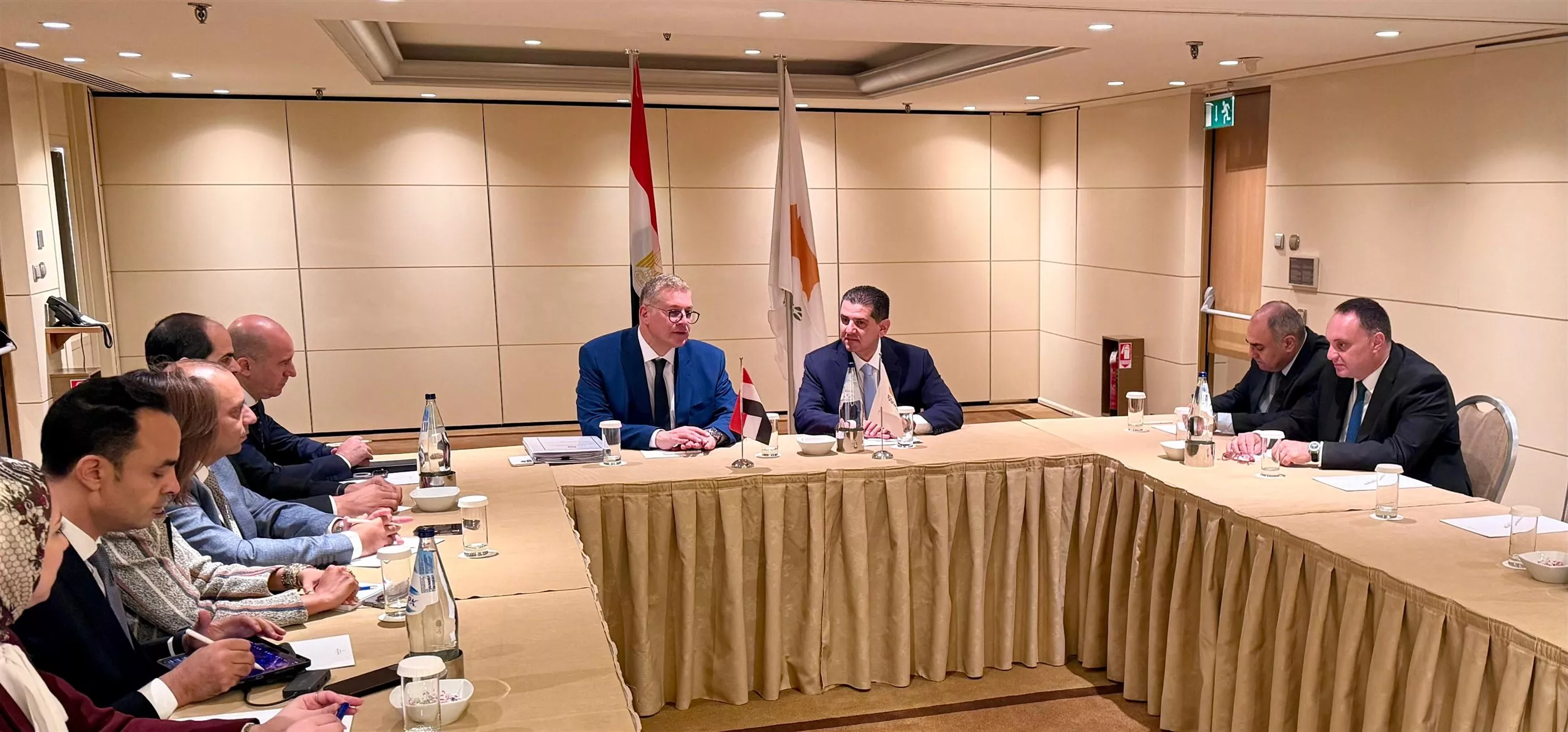 وزير البترول يجتمع مع وزير الطاقة القبرصي
