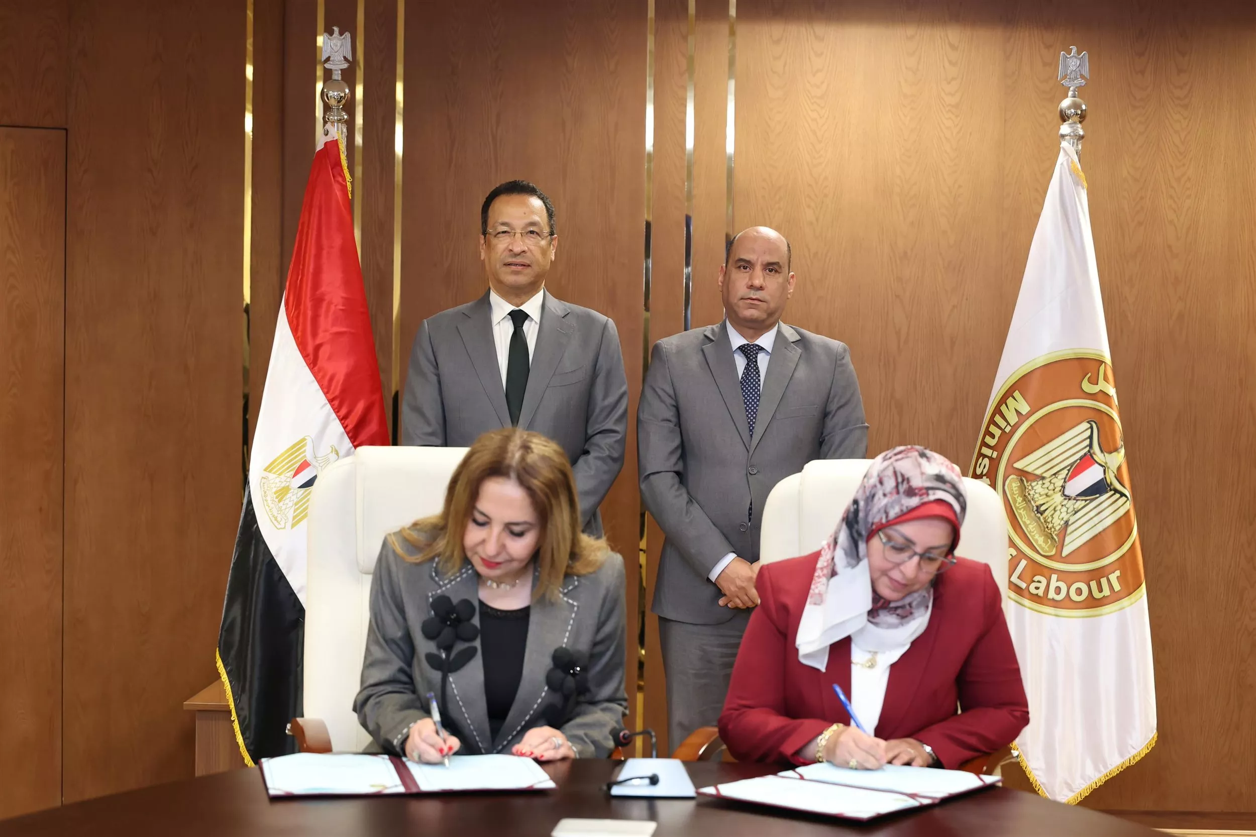 مذكرة تفاهم للتعاون في التطوير المؤسسي الرقمي لوزارة العمل وبناء القدرات الرقمية