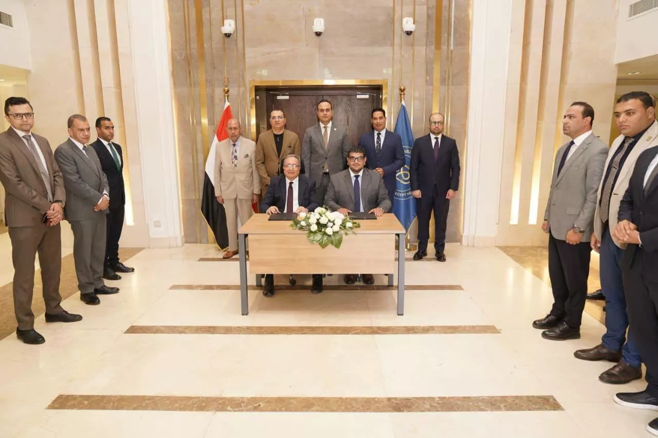 بروتوكول تعاون بين رئيس هيئة الرعاية الصحية وهيلث أرينا