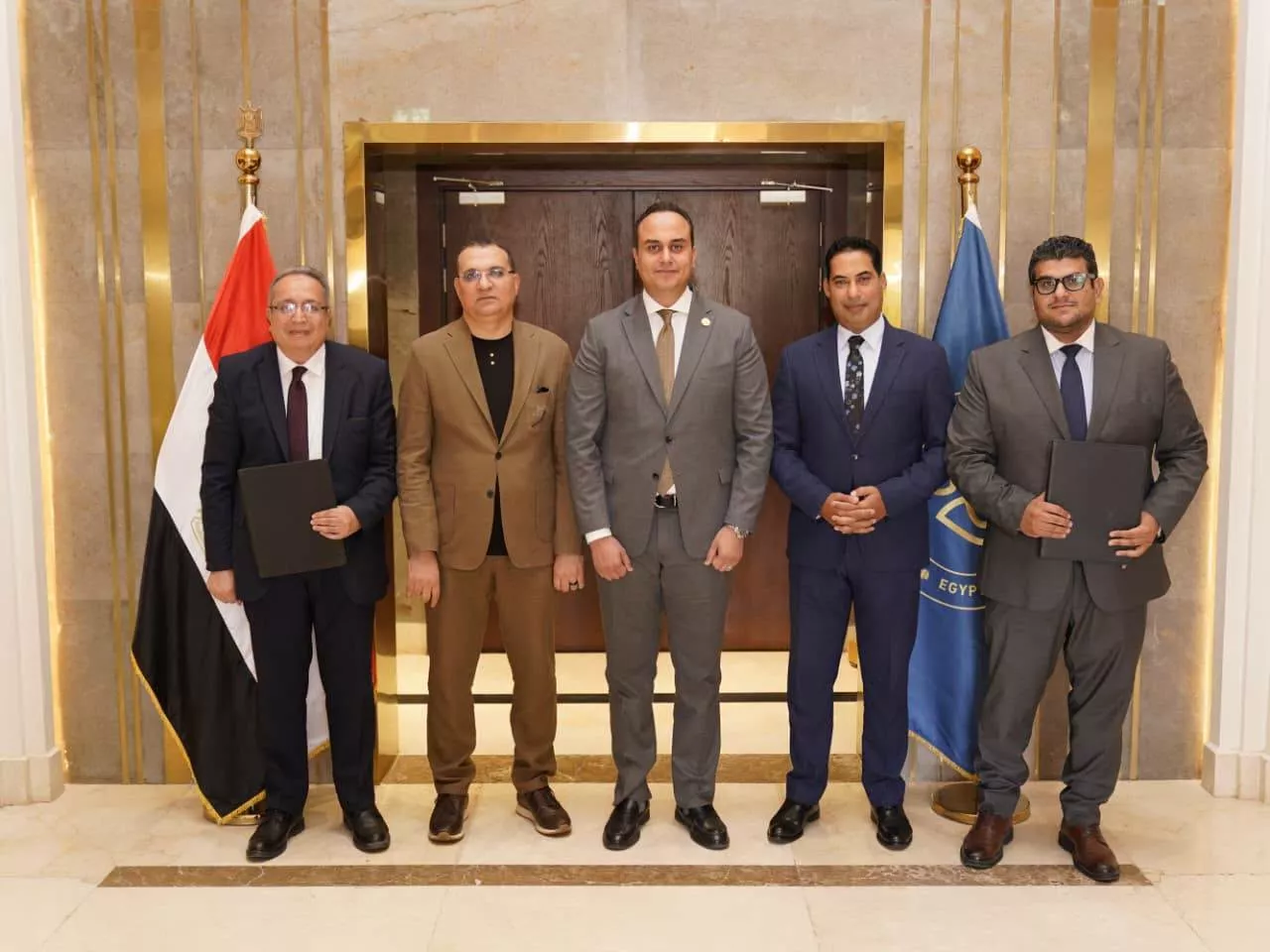 بروتوكول تعاون بين رئيس هيئة الرعاية الصحية وهيلث أرينا