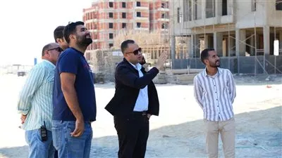 وزيرة «الإسكان» تتابع مستجدات العمل والمشروعات بمدينة العلمين الجديدة
