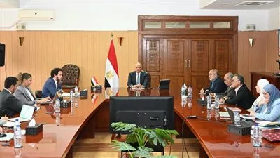 مصر تتعاون مع «الأوروبي لإعادة الإعمار» في حماية الشواطئ ومشروعات محطات الرفع
