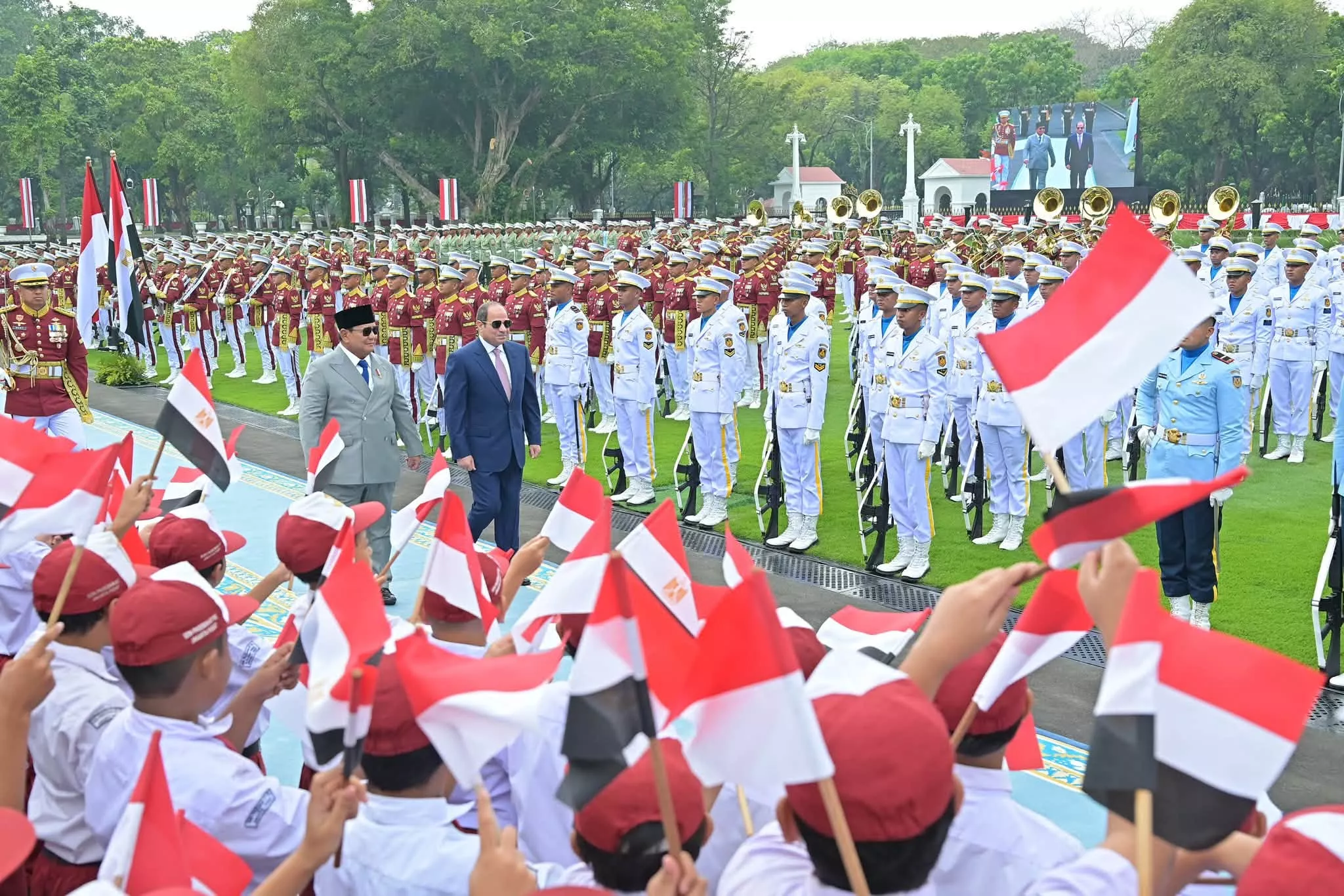 الرئيس السيسي يلتقي رئيس جمهورية إندونيسيا