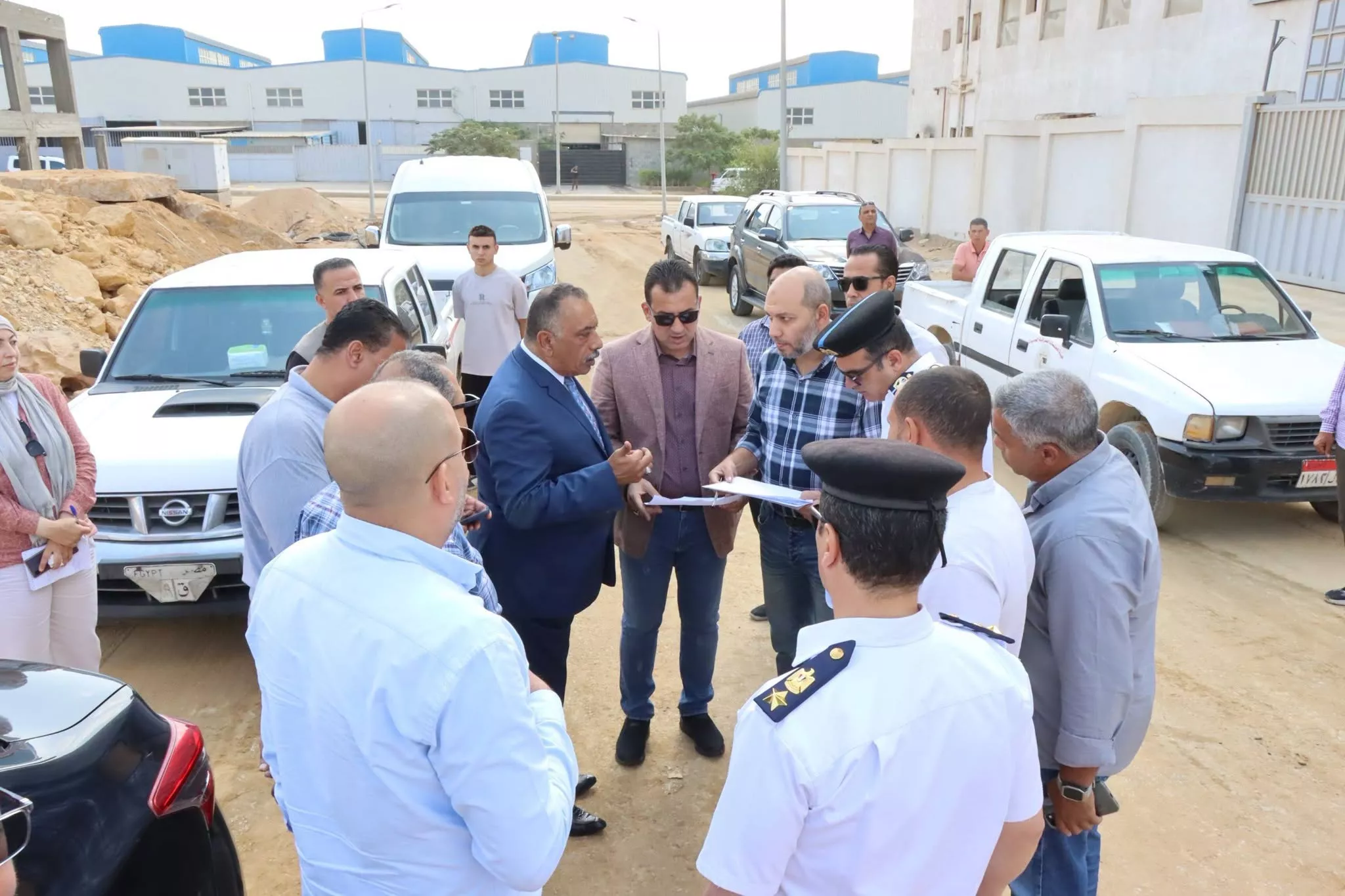 حملات سحب الأراضي بالعاشر من رمضان