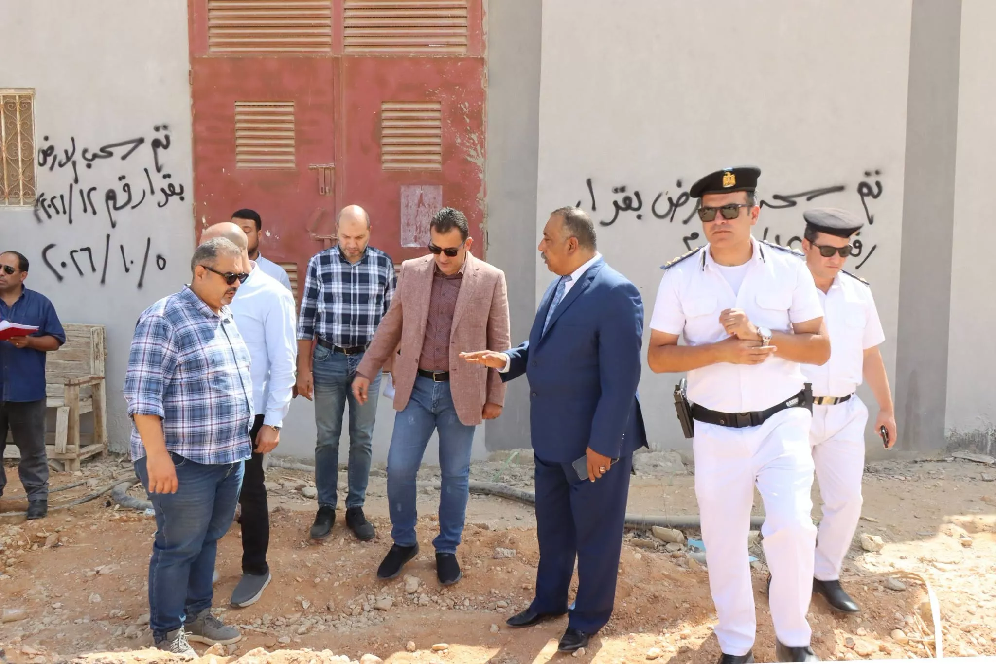 حملات سحب الأراضي بالعاشر من رمضان