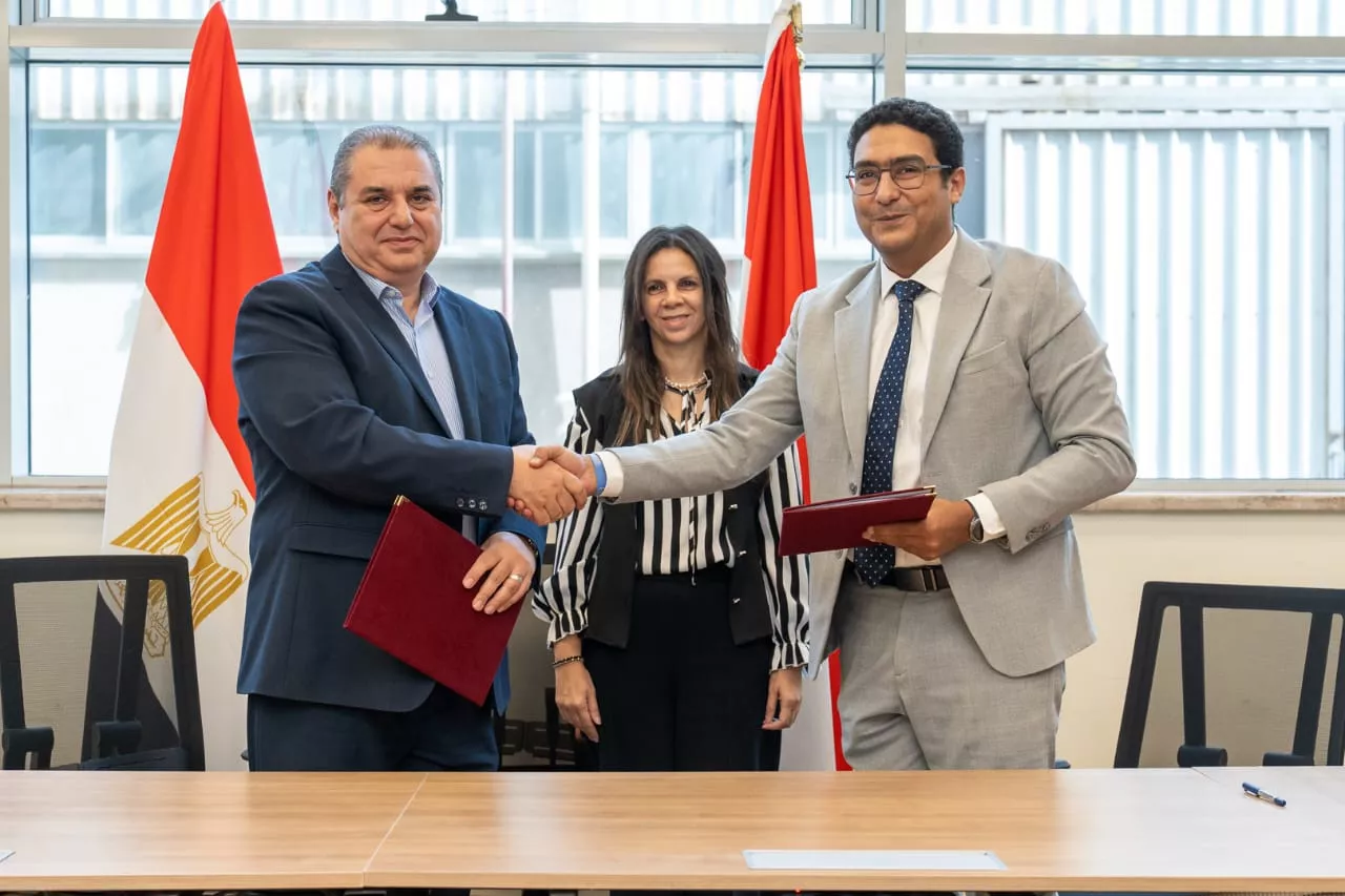 هيئة المواصفات والجودة توقع بروتوكول تعاون مع شركة فوتون إكس