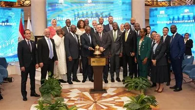 البورصة المصرية تبحث إطلاق شهادات إيداع لأسهم «مجموعة دانجوتي»