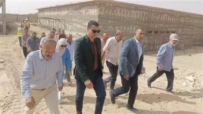 وزيرة «الإسكان» تتابع موقف تنفيذ مشروعات الصرف الصحي بمحافظة الجيزة
