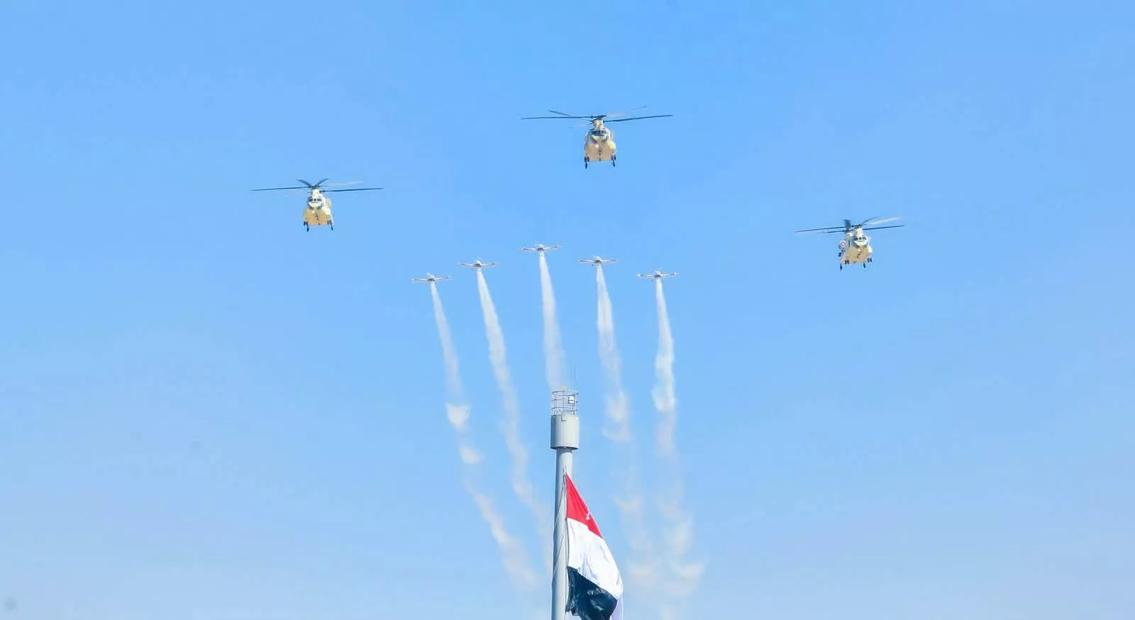 السيسي يشهد احتفال تخرج دفعات من الأكاديمية والكلية العسكرية