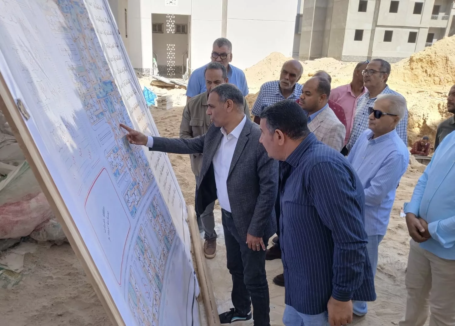 وزيرة الإسكان تتابع موقف تنفيذ مشروعات المرافق والإسكان والتنمية بالمدن الجديدة