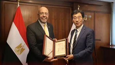 مصر للتأمين تبحث تعزيز التعاون مع شركة PICC الصينية