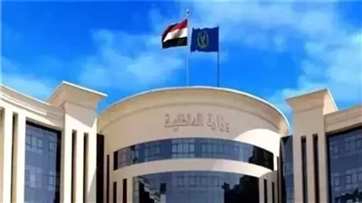 وزارة الداخلية تقرر إبعاد 8 أجانب خارج مصر