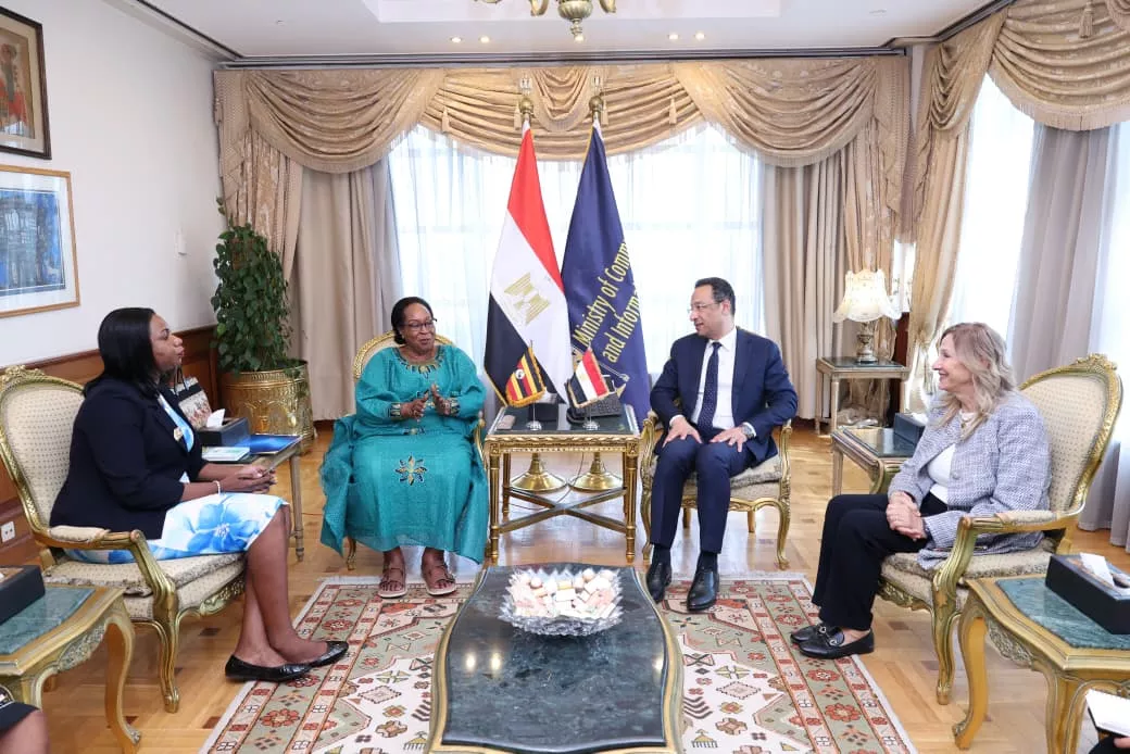 بحث سبل تعزيز التعاون الثنائي بين مصر وأوغندا