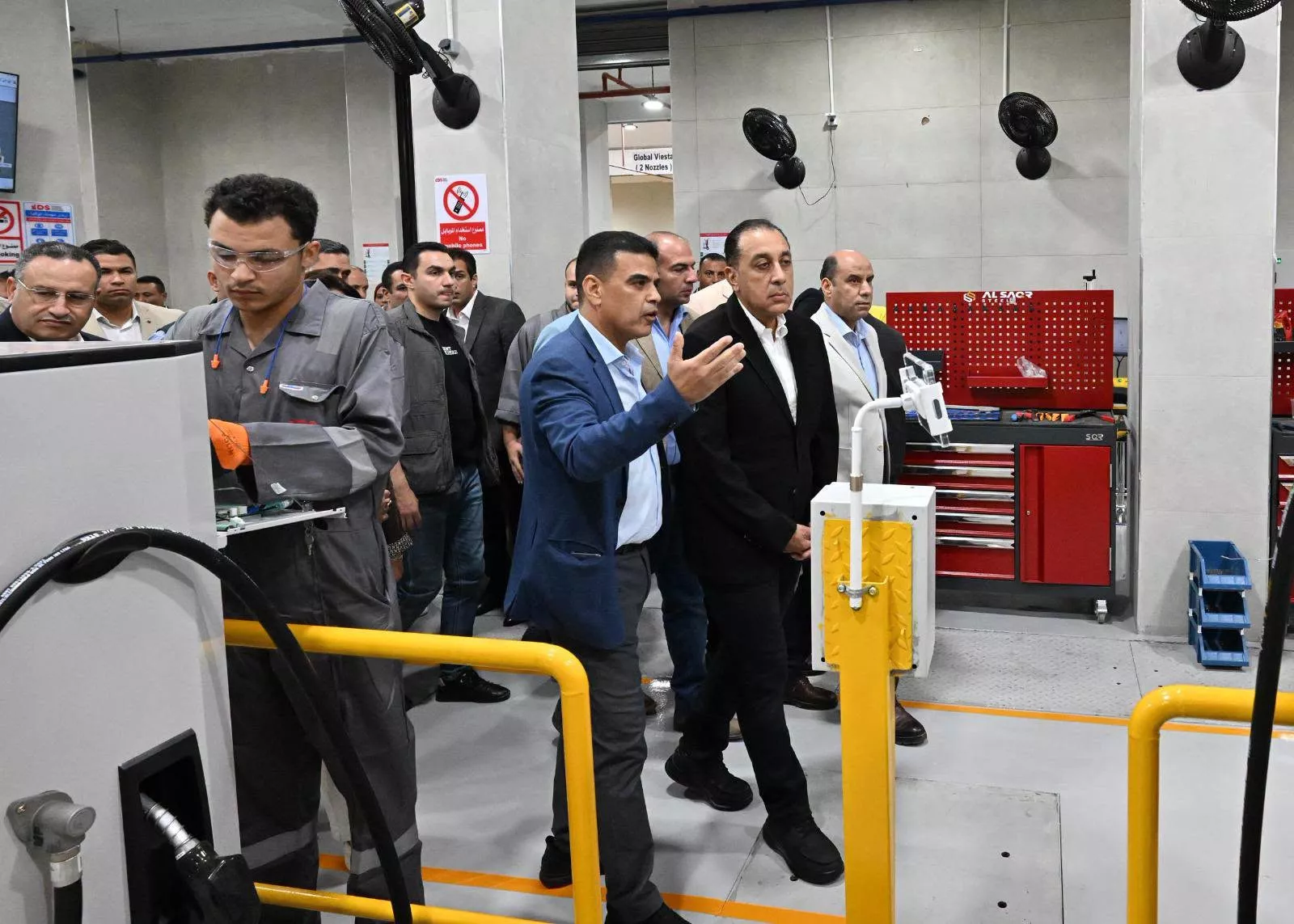 رئيس الوزراء يفتتح مصنع إنتاج وتجميع الطلمبات الرقمية