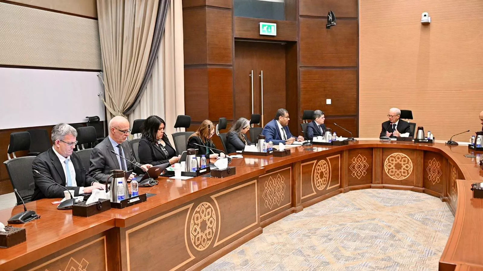نائب رئيس الوزراء يستقبل نائب رئيس مجموعة البنك الدولي