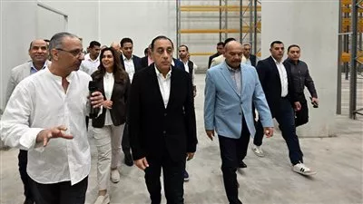 مدبولي يفتتح مستودع السويس الاستراتيجي للسلع الغذائية بمساحة 13 فدانًا