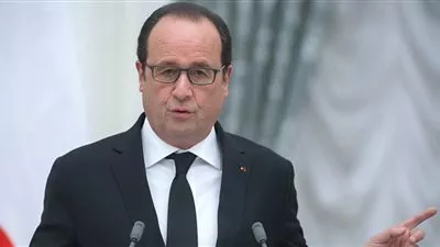 الرئيس الفرنسي يتعهد في العراق بالتصدي للمقاتلين الأجانب وأطفالهم