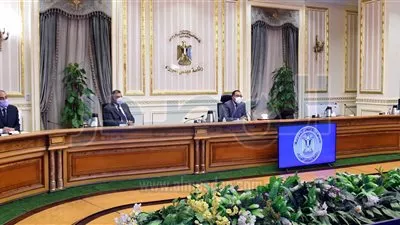 «مدبولى» يوافق على إقامة معرض دائم لمنتجات مدينة دمياط للأثاث بالقاهرة