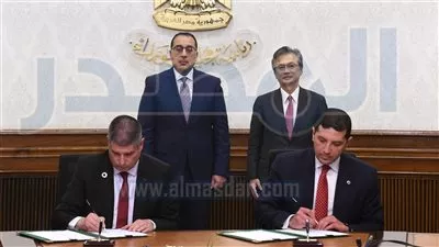 توقيع مذكرة تفاهم مع «يازاكي» اليابانية لإنشاء مصنع لمكونات السيارات بالفيوم